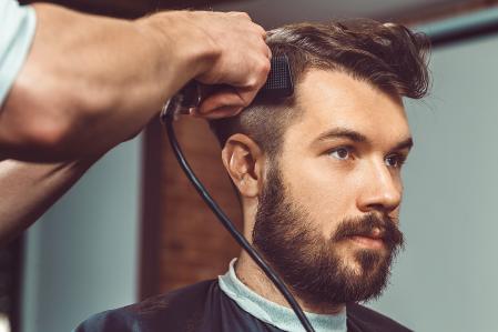 'Slicked back hair' or 'undercut' haircut that has produced the majority of cases of ringworm outbreak in Spain.