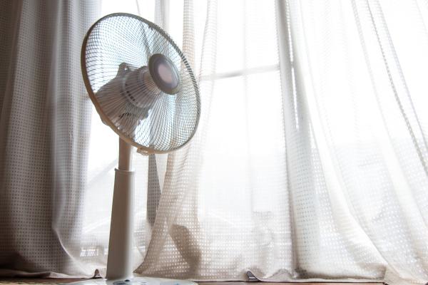 How to get rid of a heat headache - Cools down the house